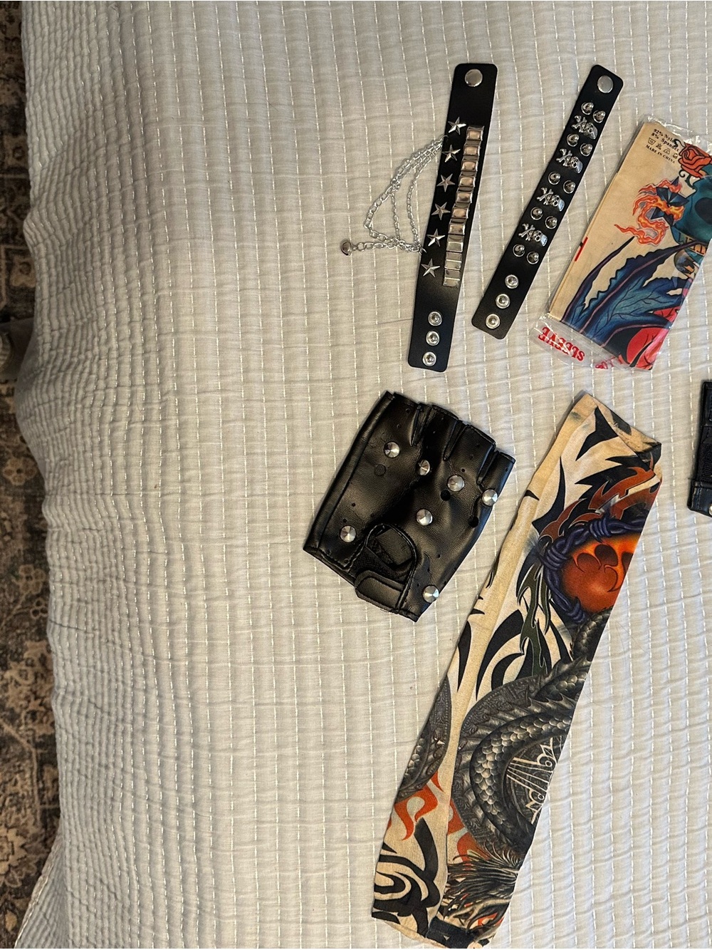Rocker Costume accessories and wig